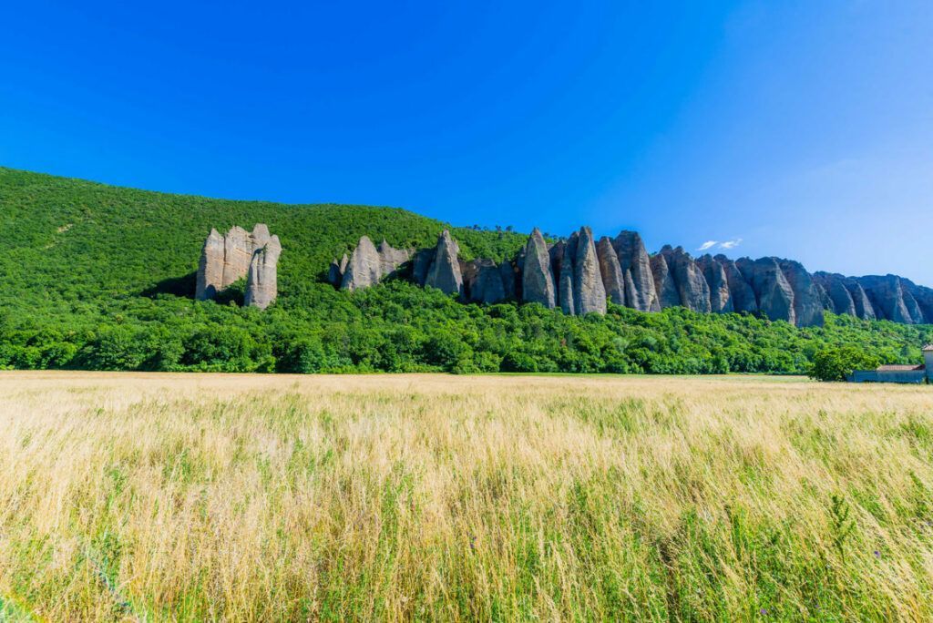 Hiking and mountain running